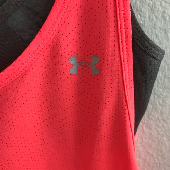 Racer Tank Under Armou Size S - Picture 2 of 6